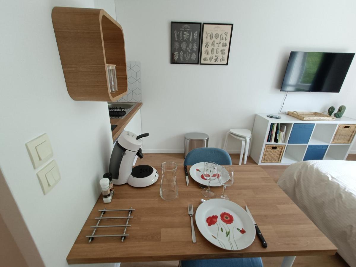 Studio Cosy Neuf + Lit Bebe A 4 Minutes Rer A مونتِفرا المظهر الخارجي الصورة